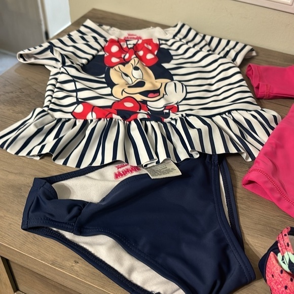 EUC! Disney 4T Minnie Mouse Rashguard Swim Set AND CARTER'S STRAWBERRY Rashguard - Picture 3 of 11
